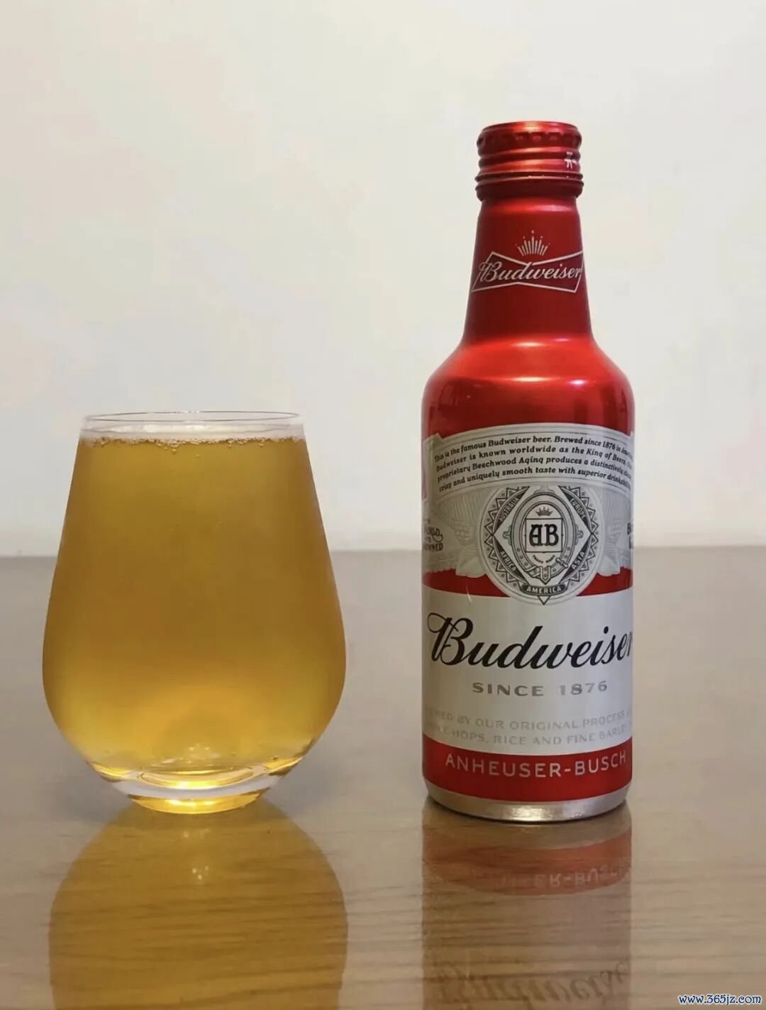 图片开端：厦门明同昌酒业